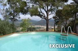 Finca in Alaró with panoramic views